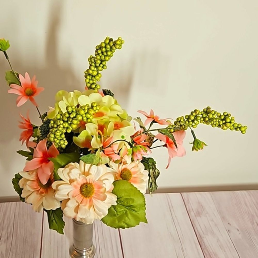 Floral Bush  - Picture 2 of 5